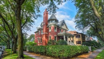 Lakewood Balmoral
